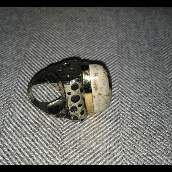 Ring - Picture 2 of 2